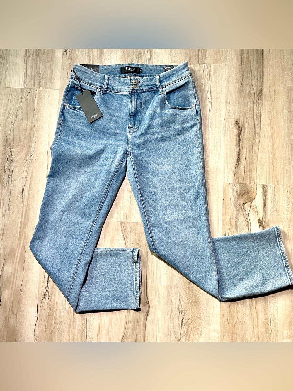 Hudson jeans Light Blue Women's size: 29/8 straight leg NWT